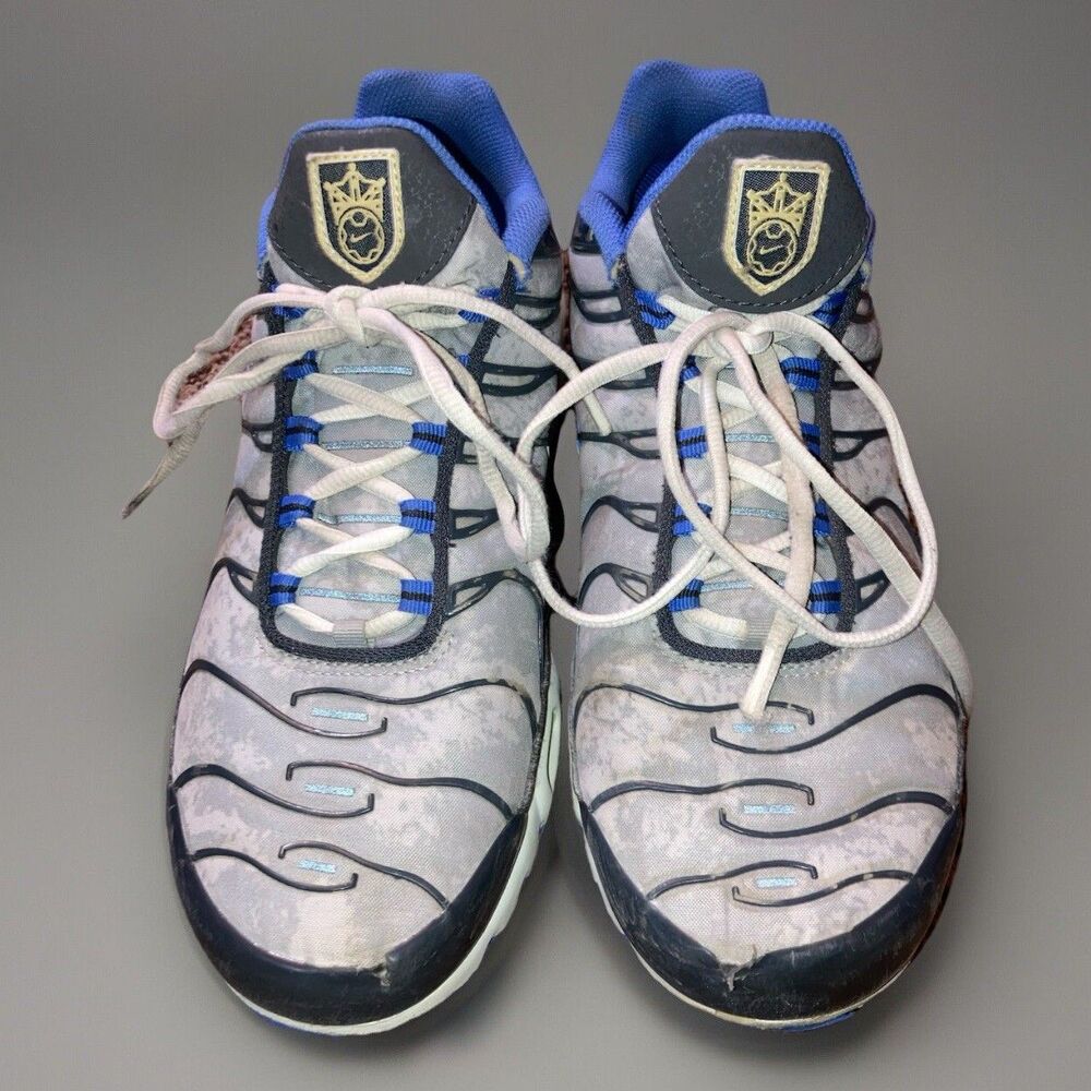 Nike Air Max Plus 'World Cup Social FC' Smoke Gray Sneakers Size 10.5 DQ3981-001